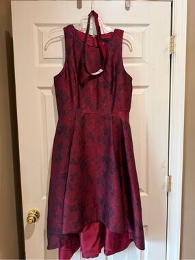 WHBM formal dress with pockets and a belt